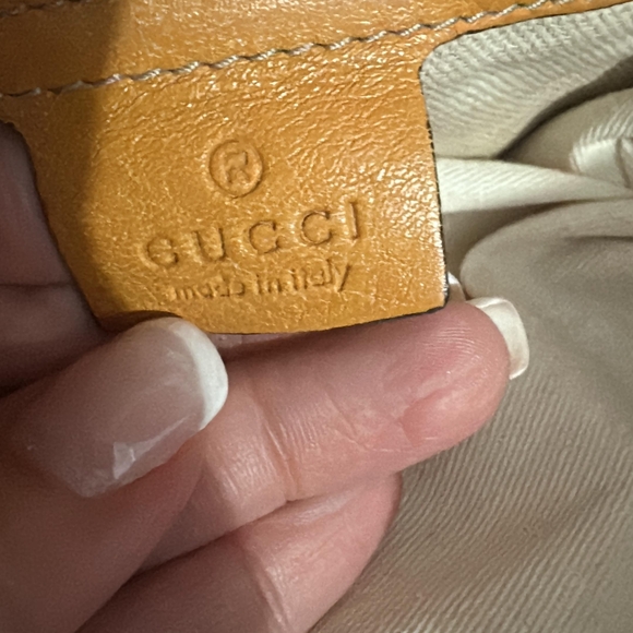 Gucci Tan Leather Bag with Red and Green Stripes - Picture 3 of 7